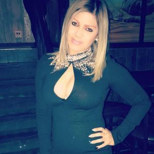 Meet your Posher, Raisa